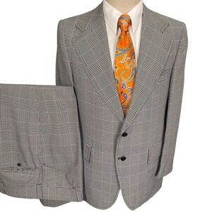 Classic Men's Black & White Glen Plaid Suit Jacket and Trousers